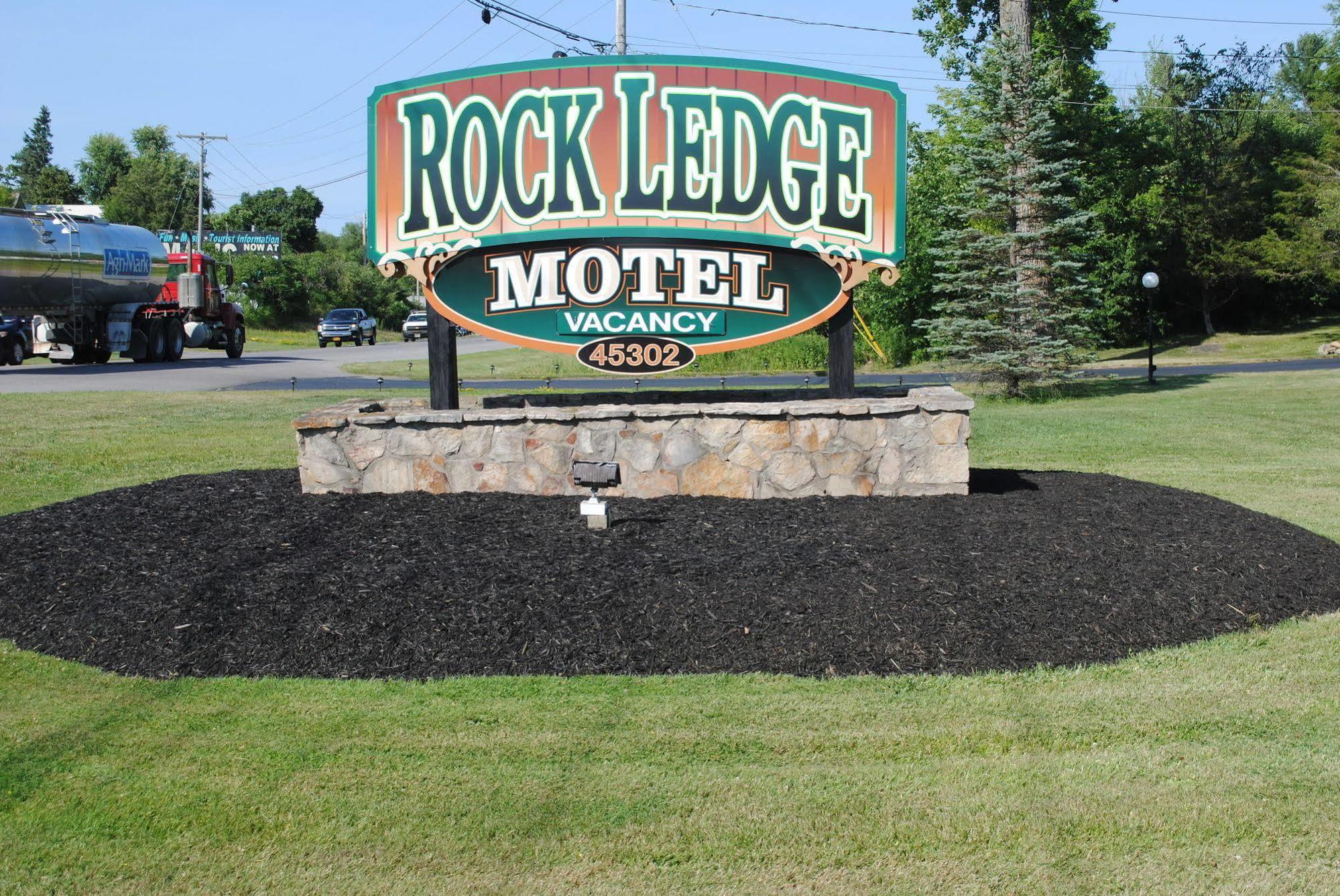 ألكساندريا Rock Ledge Motel المظهر الخارجي الصورة