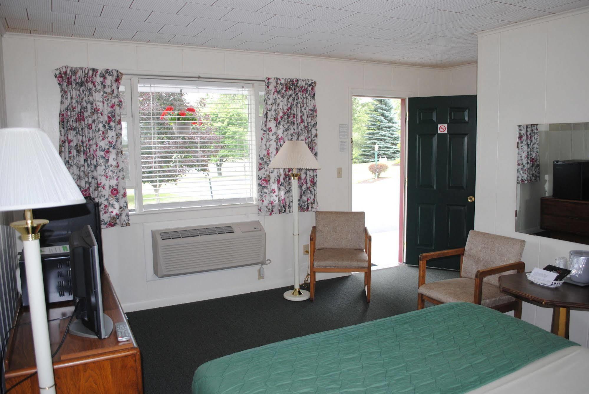 ألكساندريا Rock Ledge Motel المظهر الخارجي الصورة