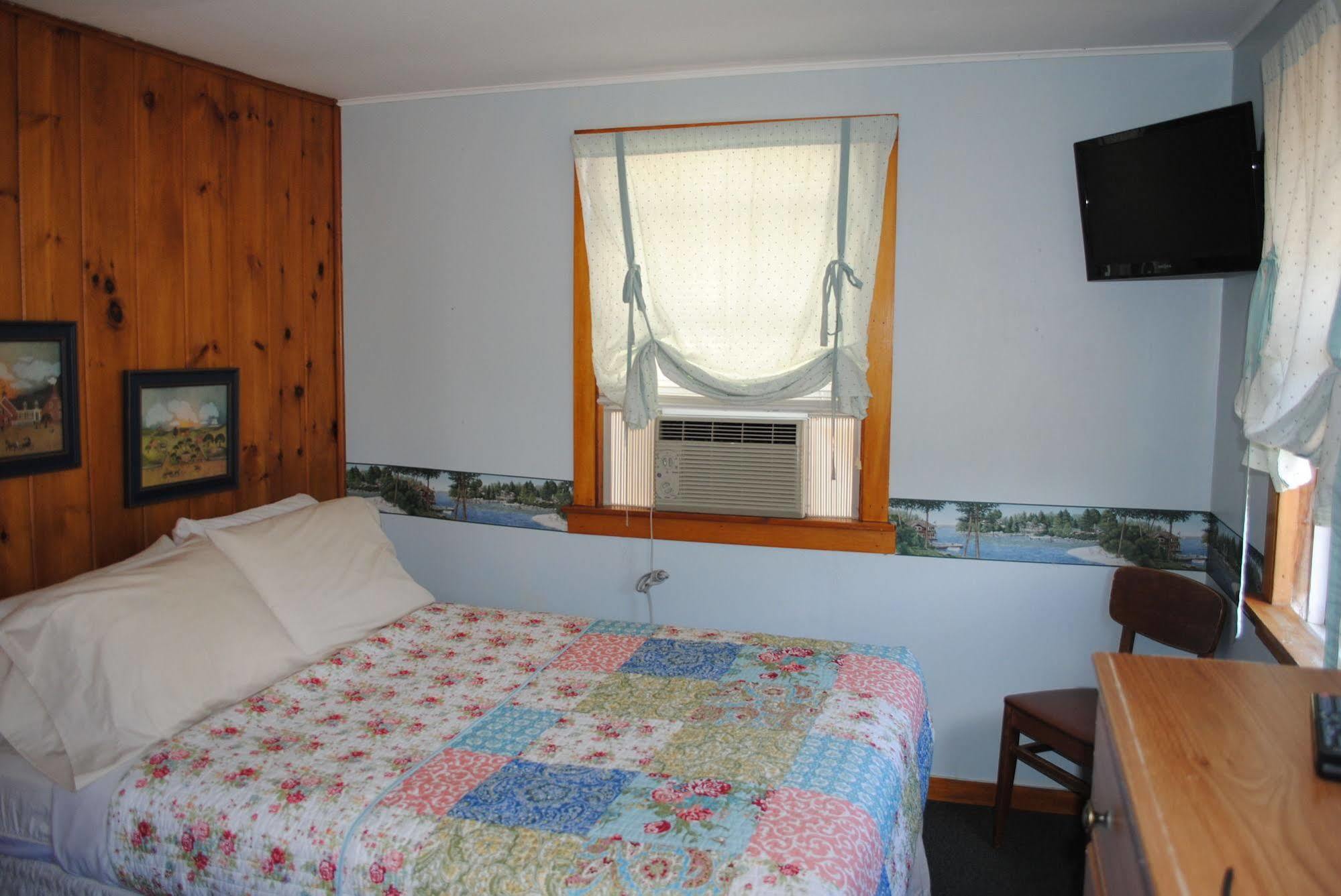 ألكساندريا Rock Ledge Motel المظهر الخارجي الصورة